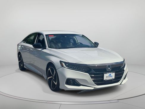 Used 2022 Honda Accord Sport Special Edition image 3