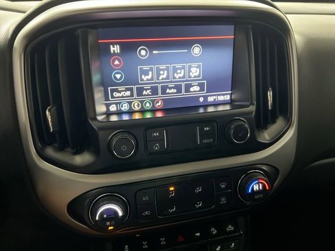Used 2021 Chevrolet Colorado ZR2 AWD/4WD image 17
