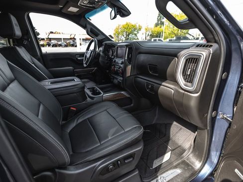 Used 2022 Chevrolet Silverado 1500 High Country w/ Safety Package II AWD/4WD image 31