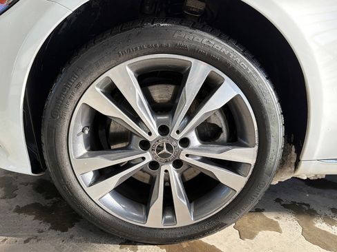 Used 2021 Mercedes-Benz C 300 4MATIC Sedan image 9