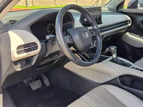 Certified 2025 Honda HR-V EX-L image 12