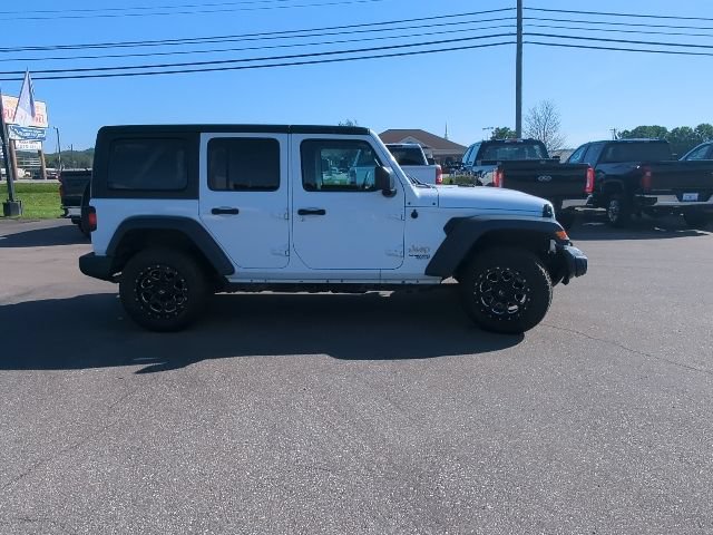 Used 2018 Jeep Wrangler Unlimited Sport S AWD/4WD image 25
