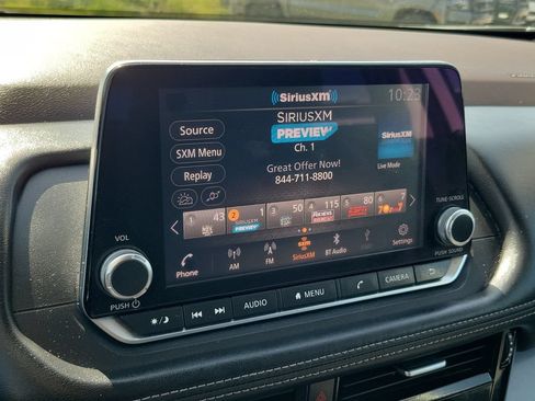 Used 2021 Nissan Rogue SV FWD image 25