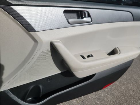 Used 2017 Hyundai Sonata SE image 11