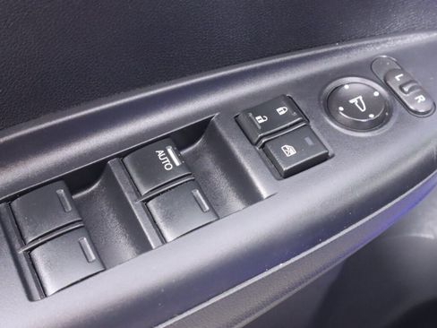 Used 2020 Honda Fit LX image 23