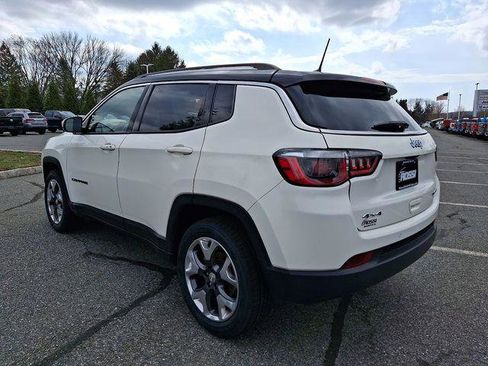 Certified 2019 Jeep Compass Limited w/ Safety & Security Group image 4
