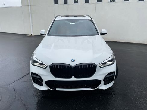 Used 2023 BMW X5 xDrive40i w/ M Sport Package image 2
