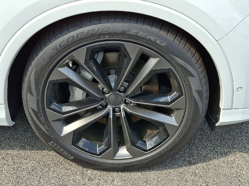 New 2026 Audi Q7 Premium Plus AWD/4WD image 5