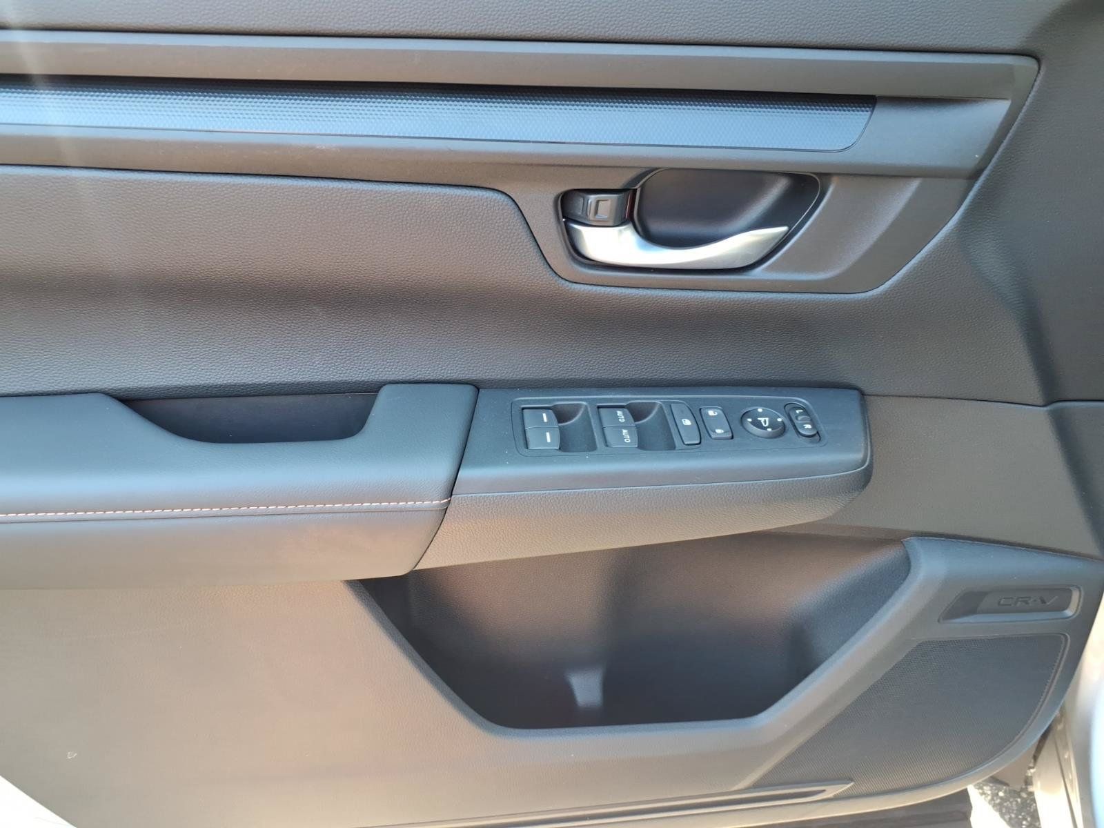 Used 2024 Honda CR-V Sport image 13