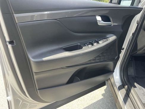 Certified 2022 Hyundai Santa Fe SEL image 18