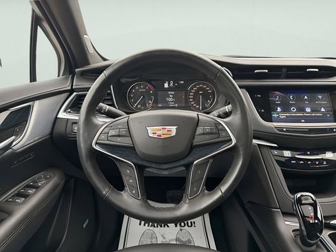 Used 2024 Cadillac XT5 Premium Luxury image 14