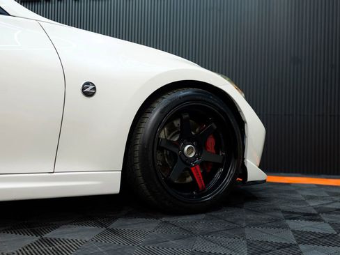 Used 2013 Nissan 370Z NISMO w/ Bose Pkg image 14