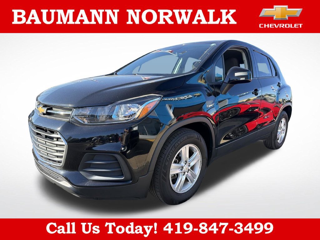 Used 2020 Chevrolet Trax LS w/ Tint and Cruise Package FWD image 3