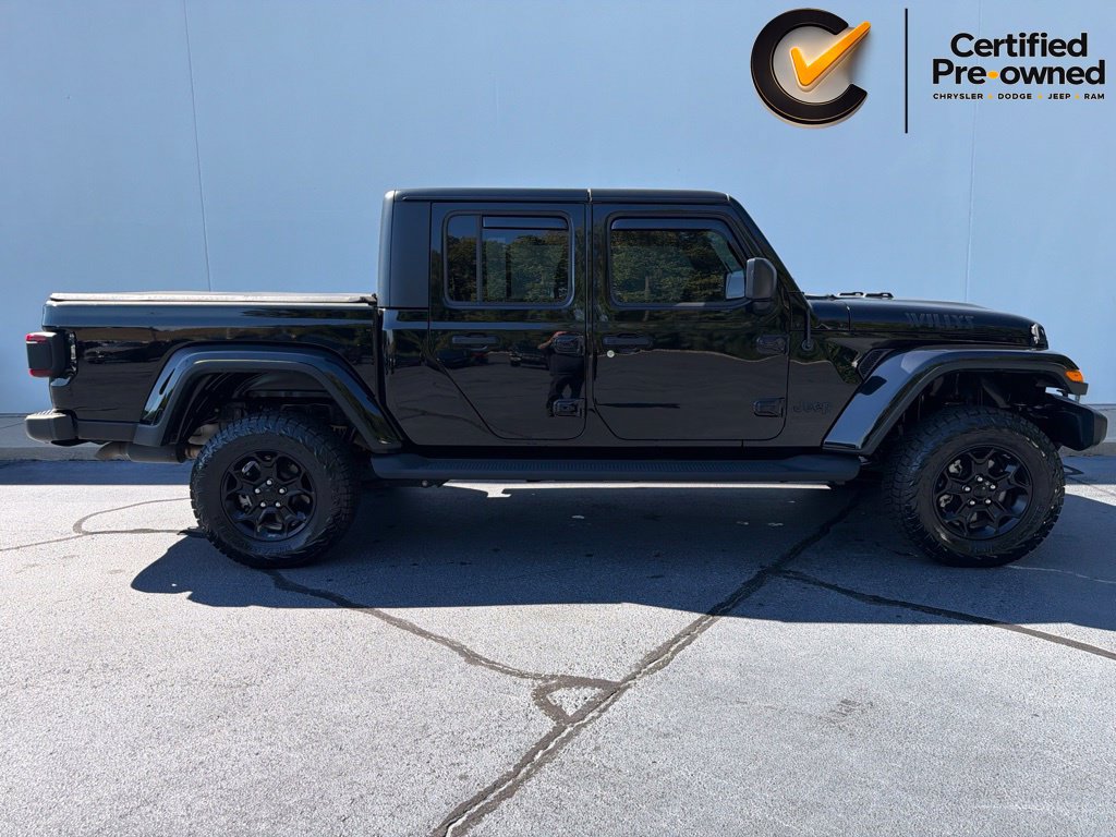 Certified 2023 Jeep Gladiator Sport AWD/4WD image 6