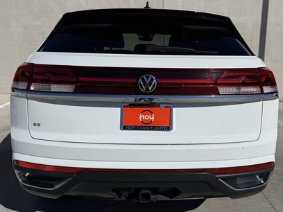 Used 2024 Volkswagen Atlas Cross Sport SE