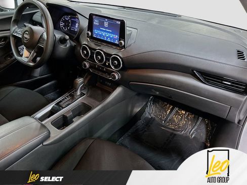 Used 2024 Nissan Sentra SV image 26