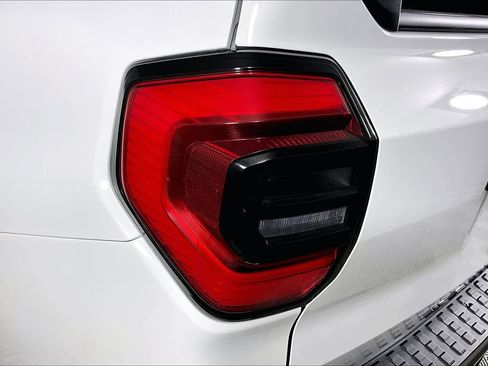 Used 2025 Toyota 4Runner SR5 image 26