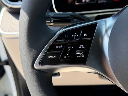 New 2026 Mercedes-Benz CLE 300 4MATIC Cabriolet image 21