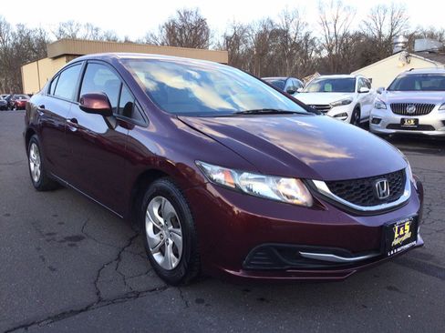 Used 2013 Honda Civic LX image 3