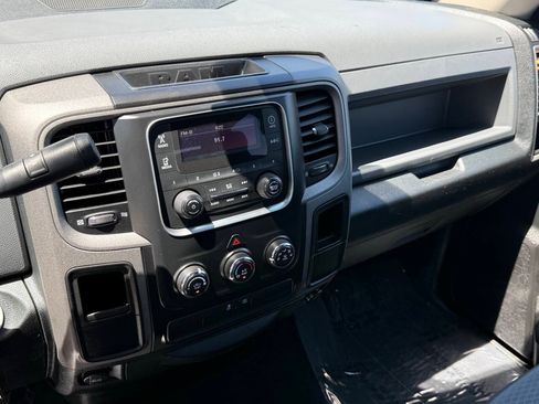 Used 2015 RAM 1500 ST w/ SXT Appearance Group RWD image 20