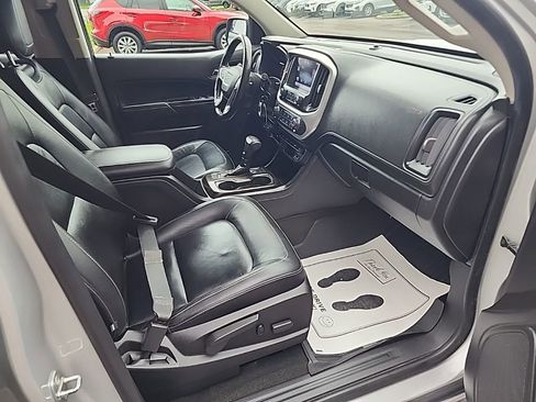 Used 2015 GMC Canyon SLT w/ Driver Alert Package AWD/4WD image 25