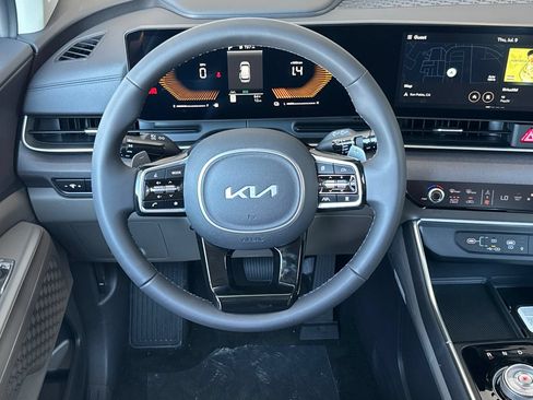 New 2026 Kia Carnival EX FWD image 14