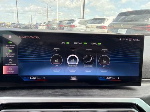 Used 2024 BMW 430i Coupe w/ Convenience Package RWD image 22