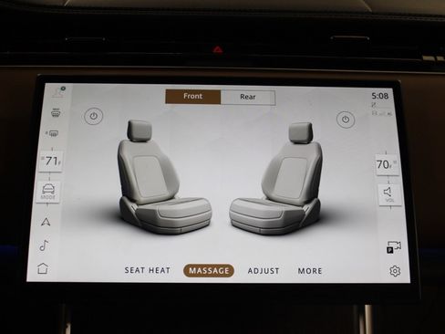 Used 2024 Land Rover Range Rover Long Wheelbase Autobiography image 29