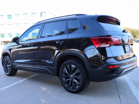 Used 2022 Volkswagen Taos S AWD/4WD image 5