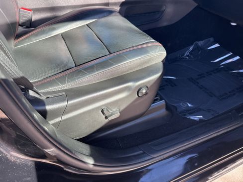 Used 2024 Dodge Durango GT image 44