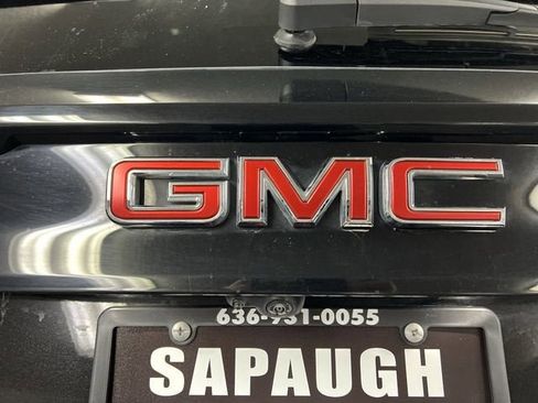 Certified 2025 GMC Acadia Elevation image 31