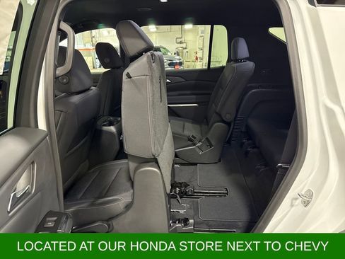 Certified 2024 Chevrolet Traverse LT image 22