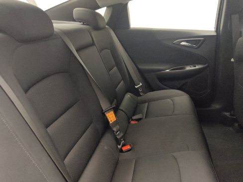 Used 2025 Chevrolet Malibu LT FWD image 19
