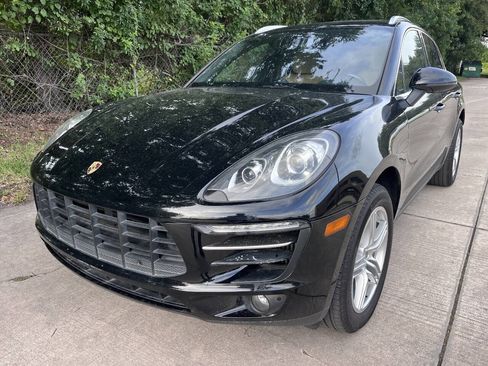 Used 2017 Porsche Macan S AWD/4WD image 1