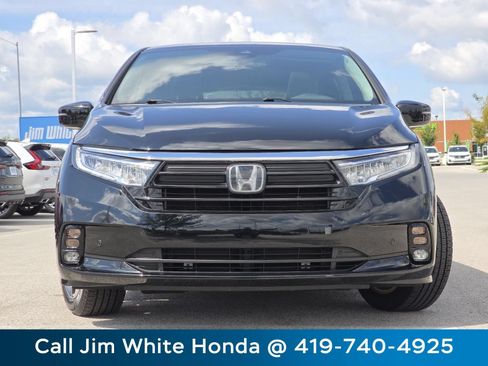 Certified 2024 Honda Odyssey Elite image 10