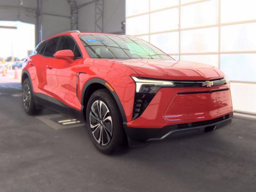 Used 2024 Chevrolet Blazer EV LT AWD/4WD image 4