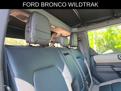 Used 2024 Ford Bronco Wildtrak AWD/4WD image 14