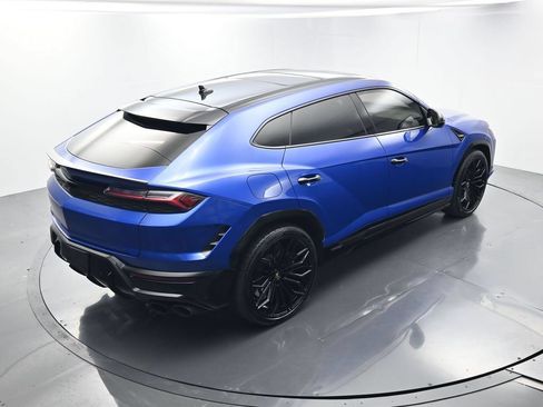 Used 2025 Lamborghini Urus SE AWD/4WD image 38