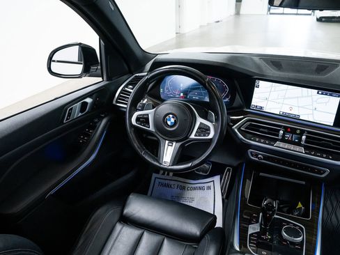 Used 2019 BMW X5 xDrive40i w/ M Sport Package image 10