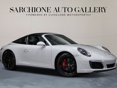 Used 2018 Porsche 911 Targa 4S image 1