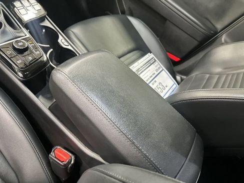 Certified 2023 Kia Sportage SX image 24