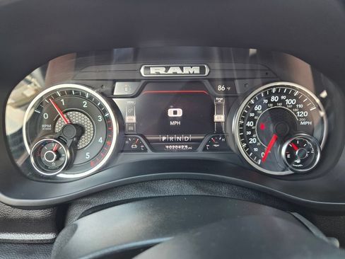 Used 2023 RAM 2500 Laramie AWD/4WD image 12