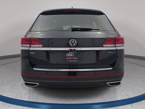 Used 2023 Volkswagen Atlas SEL AWD/4WD image 6