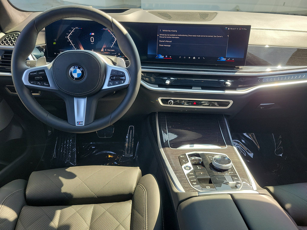 Used 2026 BMW X7 xDrive40i AWD/4WD image 12