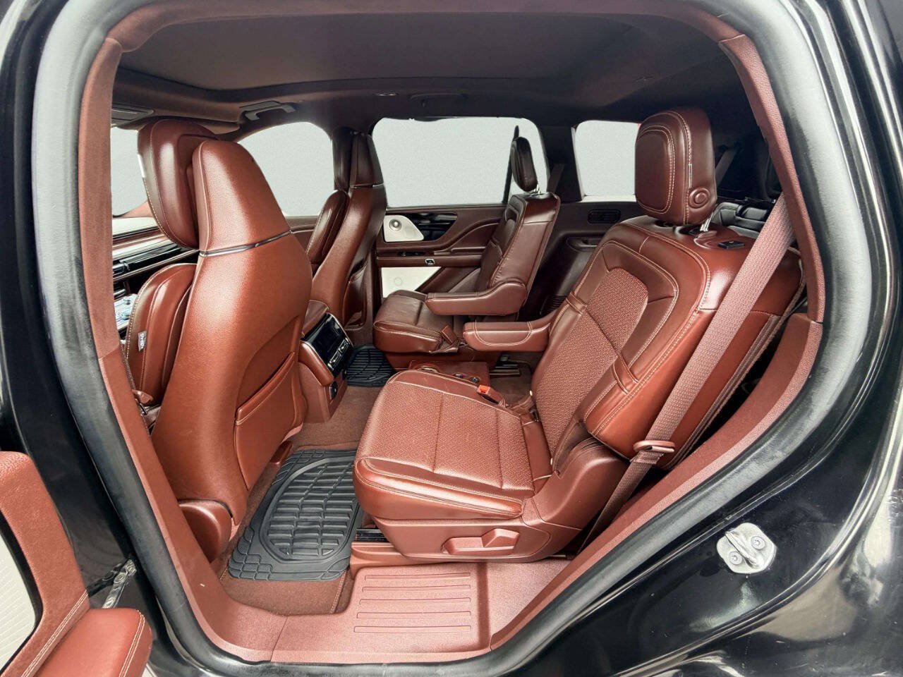 Used 2020 Lincoln Aviator Black Label w/ Dynamic Handling Package AWD/4WD image 28