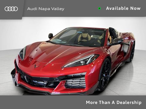Used 2025 Chevrolet Corvette Z06 w/ Z07 Performance Package image 1