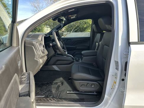 New 2026 Chevrolet Colorado Trail Boss image 2