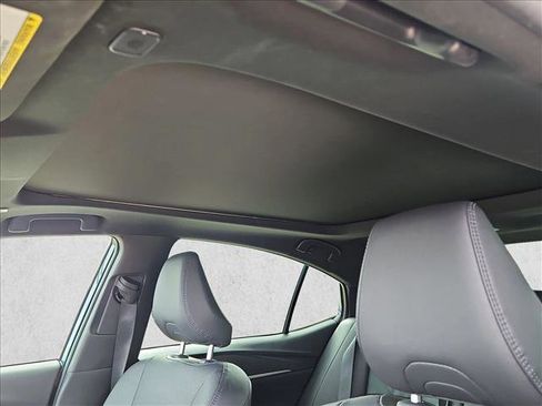 Used 2025 Toyota Camry XSE image 16