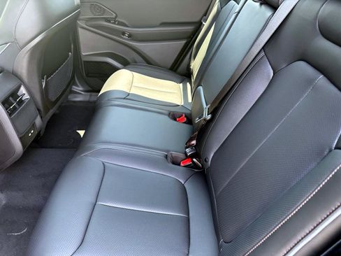 New 2025 Jeep Wagoneer S Limited image 7