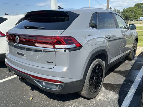 New 2026 Volkswagen Atlas Cross Sport SE AWD/4WD image 7